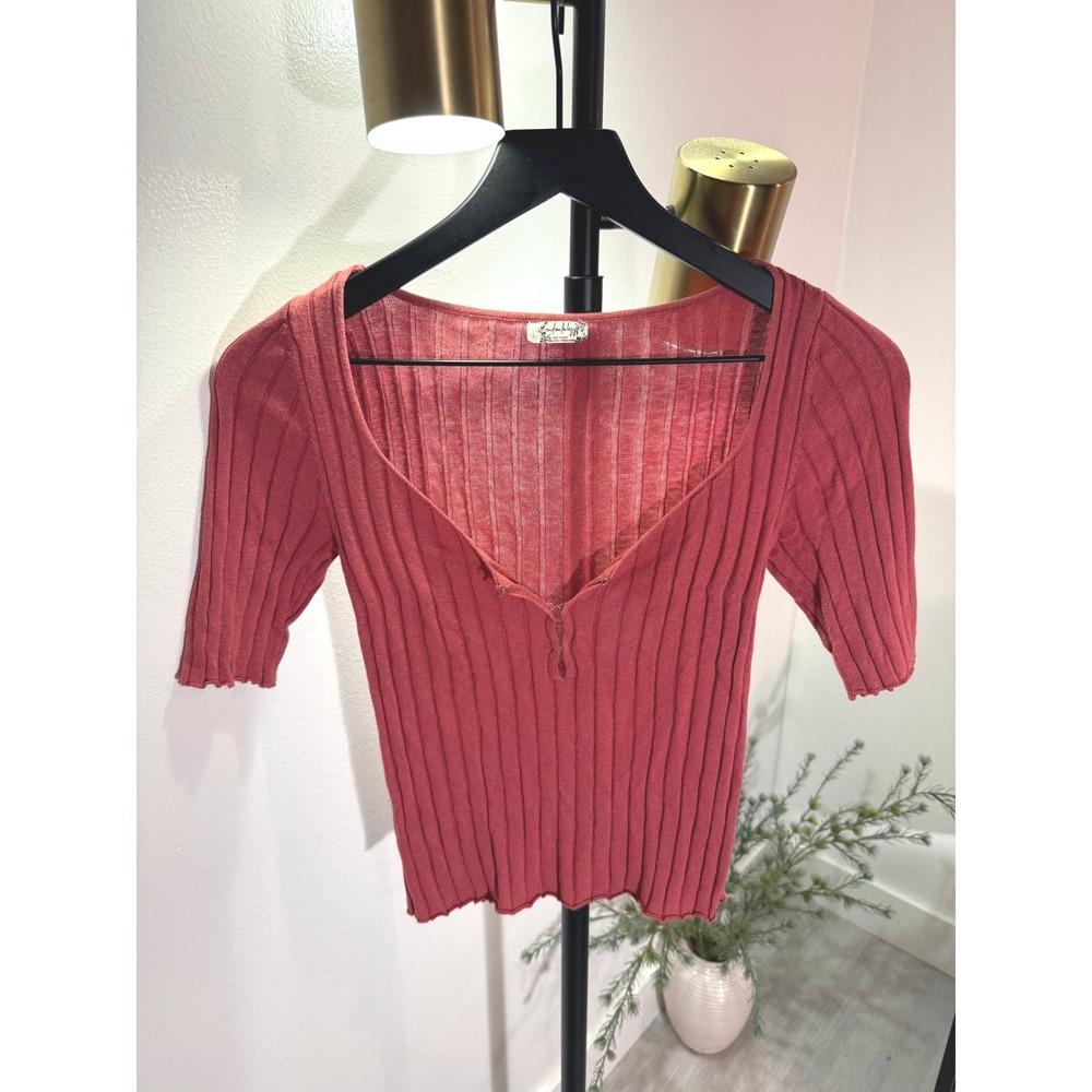 Free People top Ribbed V-Neck xs Hook-and-Eye Knitwear summer jeans top sexy EUC